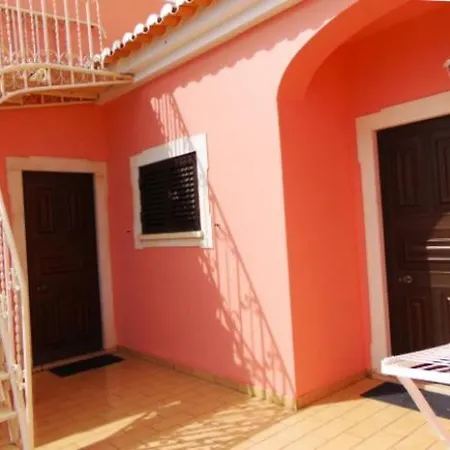 Saraiva's 3*