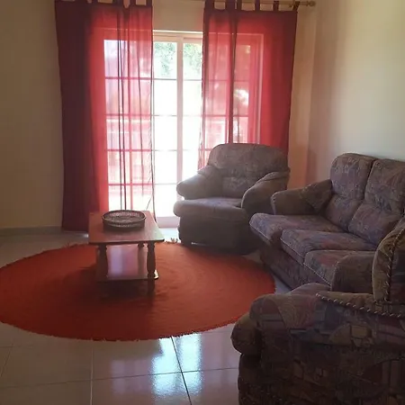 Saraiva's 3* Lagos