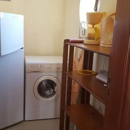 Saraiva's Gasthuis Lagos